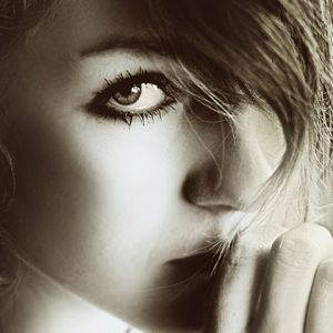 Retrato de Chica Hermosa