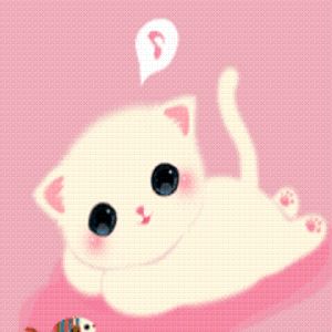 Gatito Blanco Lindos con Ratón
