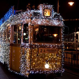 Tranvía Decorado para las Fiestas