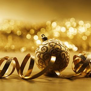 Adorno Navideño Dorado