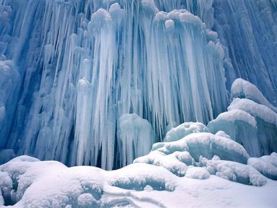 Cascada de Hielo Congelado