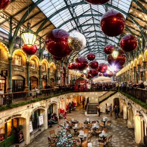 Decoraciones del Mercado de Navidad