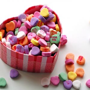 Caramelos en Forma de Corazón Coloridos