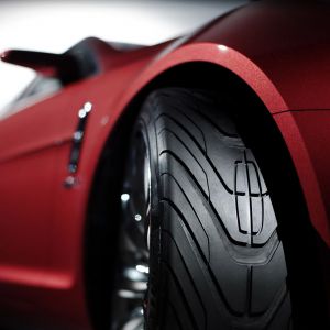 Primer Plano de Coche Deportivo Rojo