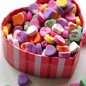Caramelos Coloridos en Forma de Corazón