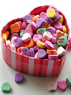 Caramelos Coloridos en Forma de Corazón
