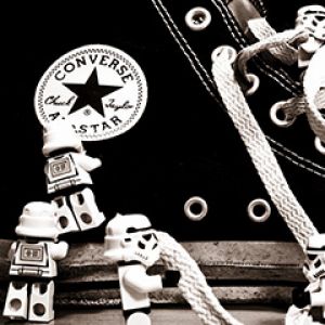 Diversión Lego Converse