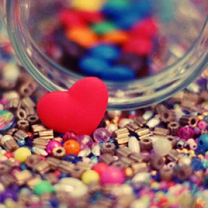 Corazón Colorido y Cuentas