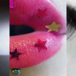 Rosa, Labios y Lágrima