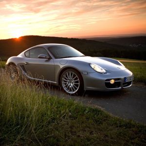 Porsche Cayman al Atardecer