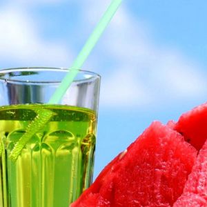Bebida refrescante de verano y sandía