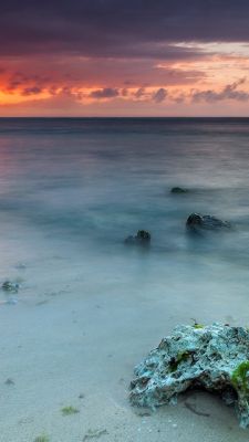 Atardecer Sereno en la Playa