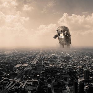 Monstruo Gigante Sobre la Ciudad