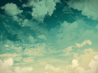 Cielo Sereno con Nubes