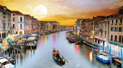 Canal de Venecia al Atardecer