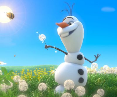 Olaf de Frozen en un Campo Soleado