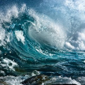 Olas Oceánicas Majestuosas