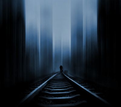 Ferrocarril Oscuro y Misterioso