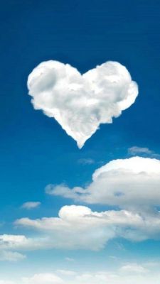 Nube en Forma de Corazón