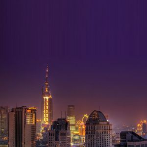 Horizonte de la ciudad de noche
