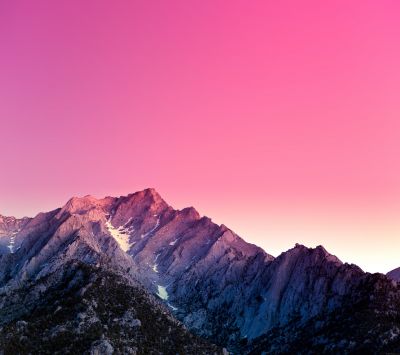 Impresionante Atardecer en Montañas