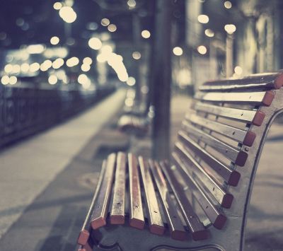 Banco Nocturno en el Parque