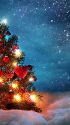 Árbol de Navidad con nieve
