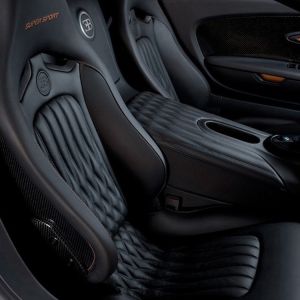 Interior de Coche de Lujo