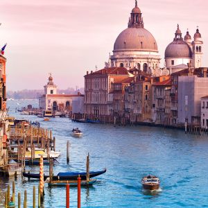 Canal de Venecia al Atardecer