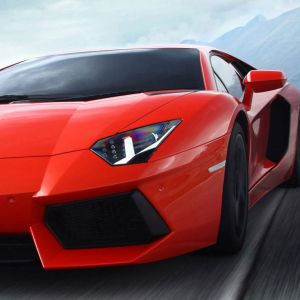 Lamborghini Aventador Roja