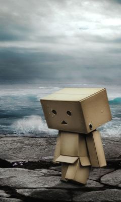Danbo en un Paisaje Tormentoso