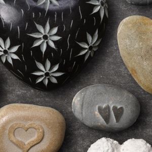 Piedras en forma de corazón
