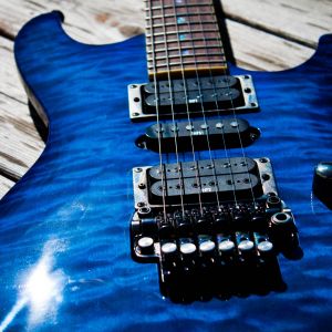 Guitarra Eléctrica Azul