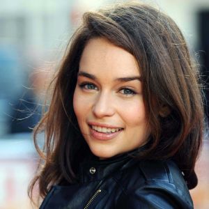 Retrato de Emilia Clarke