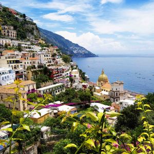 Hermosa Vista de la Costa de Amalfi