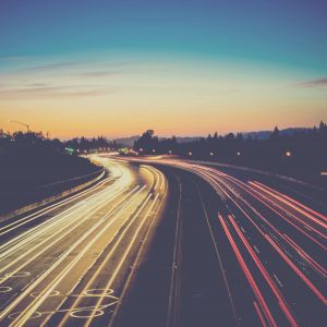 Autopista al Atardecer