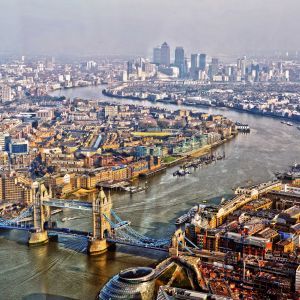 Horizonte de Londres y Tower Bridge