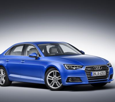 Sedán Audi A4 Azul