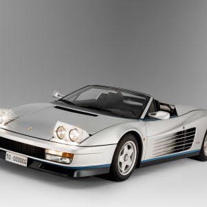 Coche Deportivo Ferrari Plateado