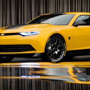 Coche Deportivo Chevrolet Camaro Amarillo