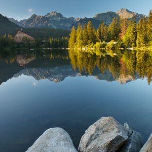 Reflejo del Lago de Montaña