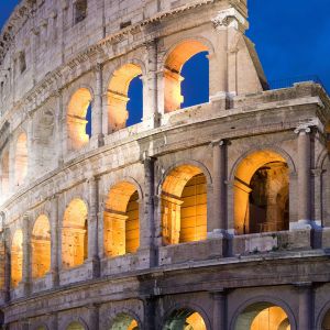 Coliseo al Anochecer