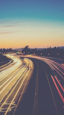 Autopista al Atardecer
